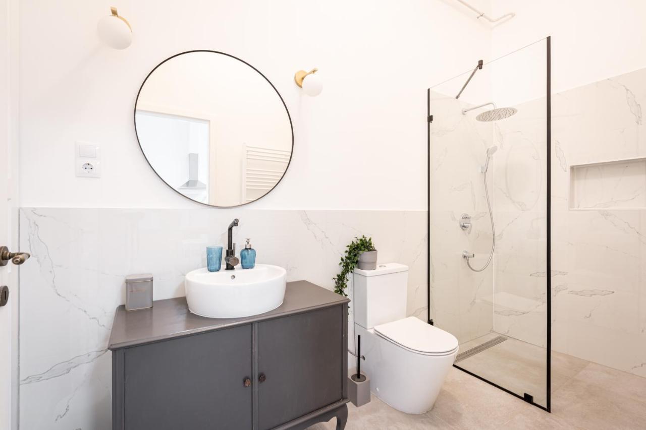 Atmos Glare Apartment Budapeşte Dış mekan fotoğraf