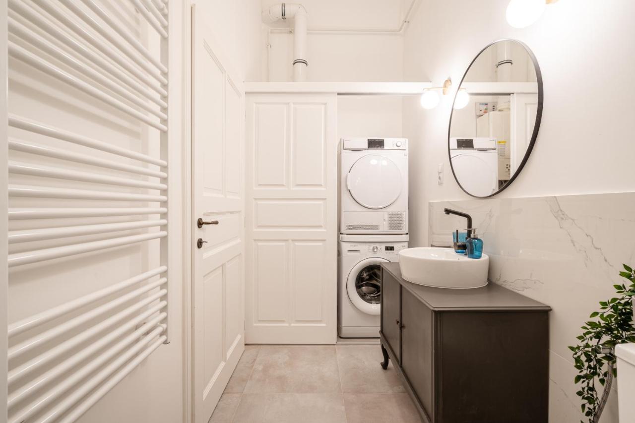 Atmos Glare Apartment Budapeşte Dış mekan fotoğraf
