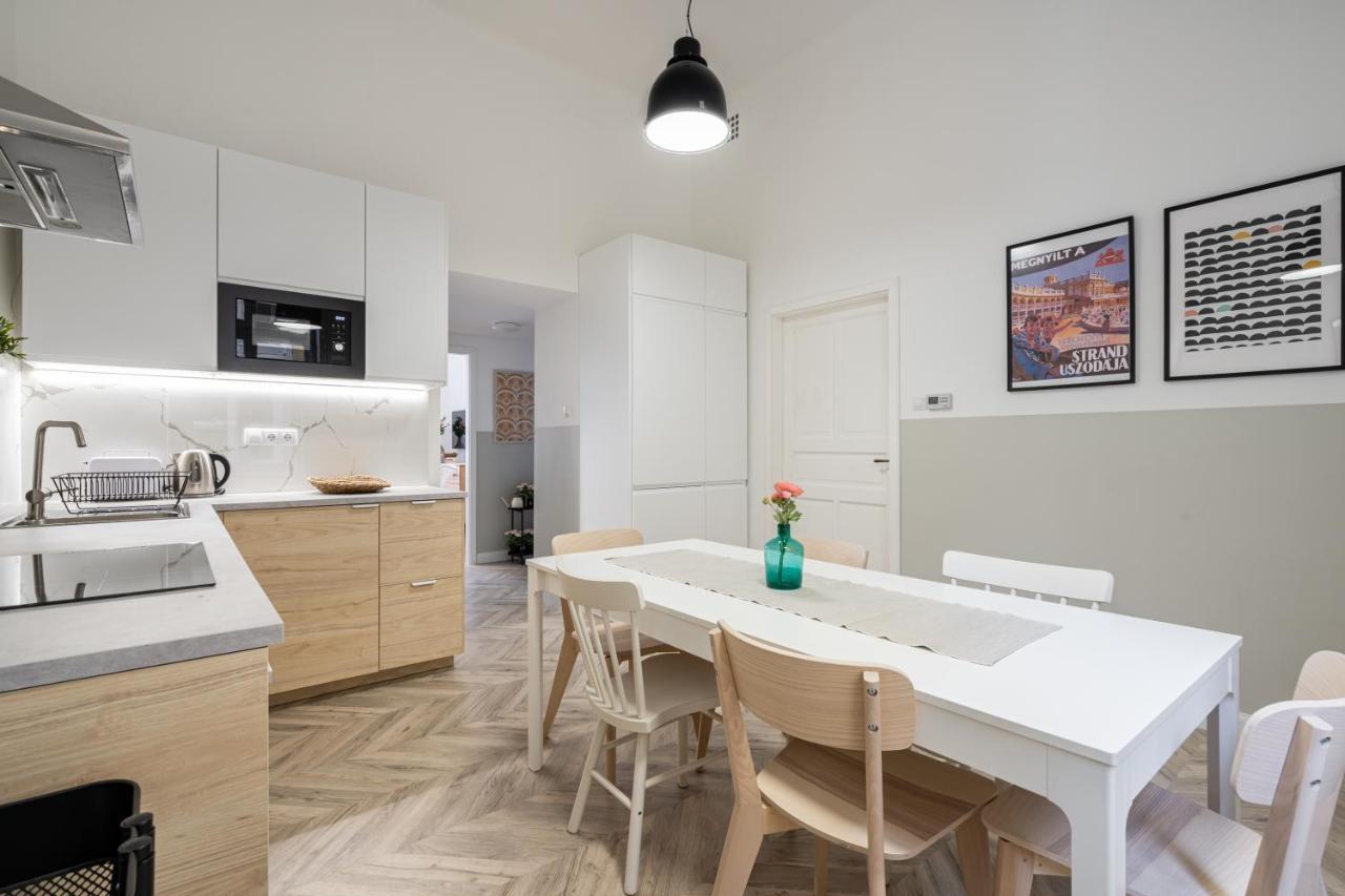 Atmos Glare Apartment Budapeşte Dış mekan fotoğraf